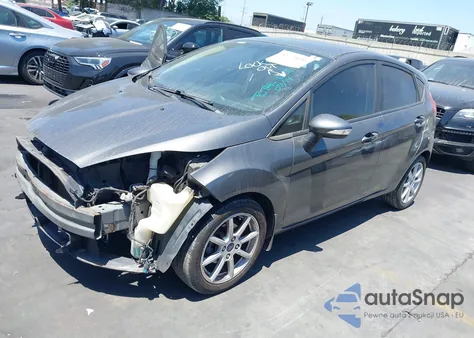 2015 Ford Fiesta Se z USA, uszkodzony, nr VIN 3FADP4EJ9FM151081